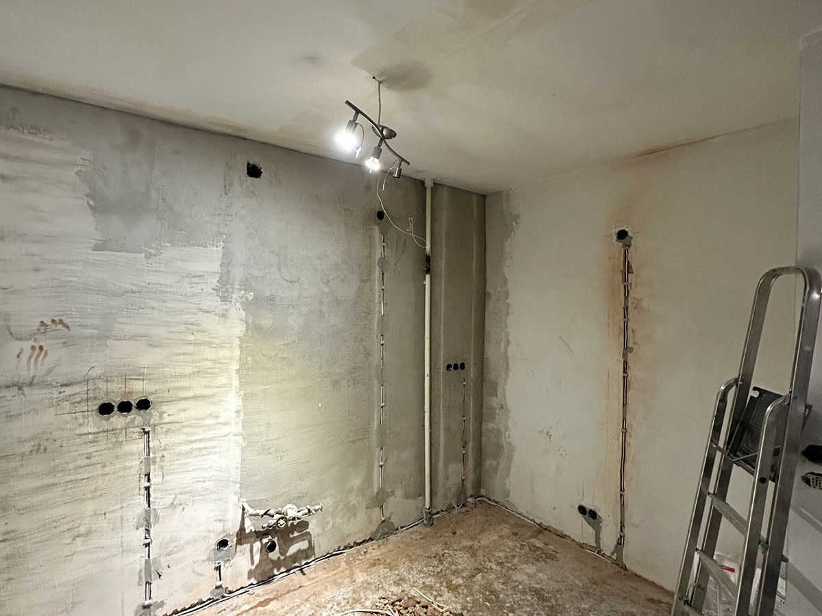 Būvniecības objekts pirms elektroinstalācijas darbu uzsākšanas