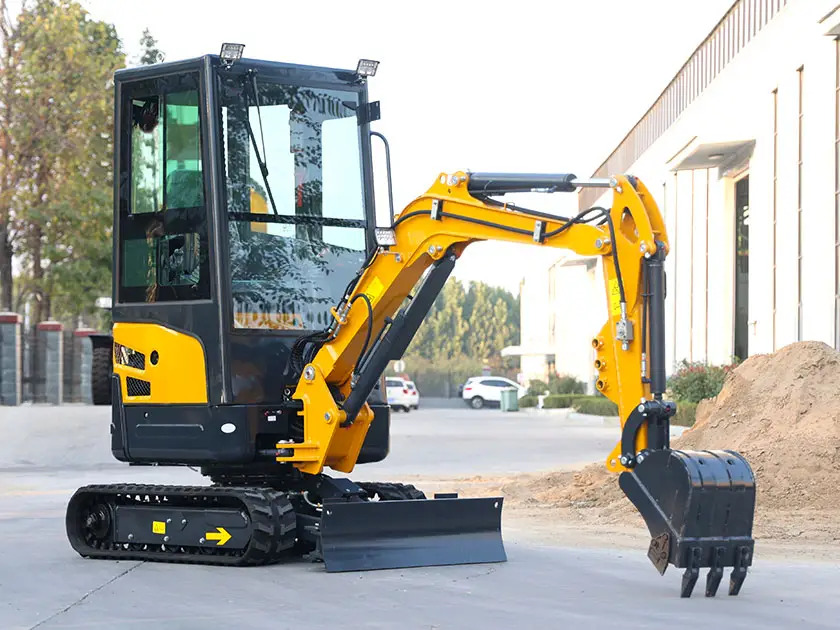 LT1018 mini excavator