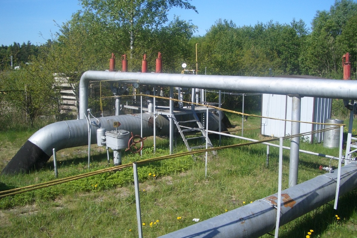 maģistrālo gāzes un naftas apgādes sistēmu montāža