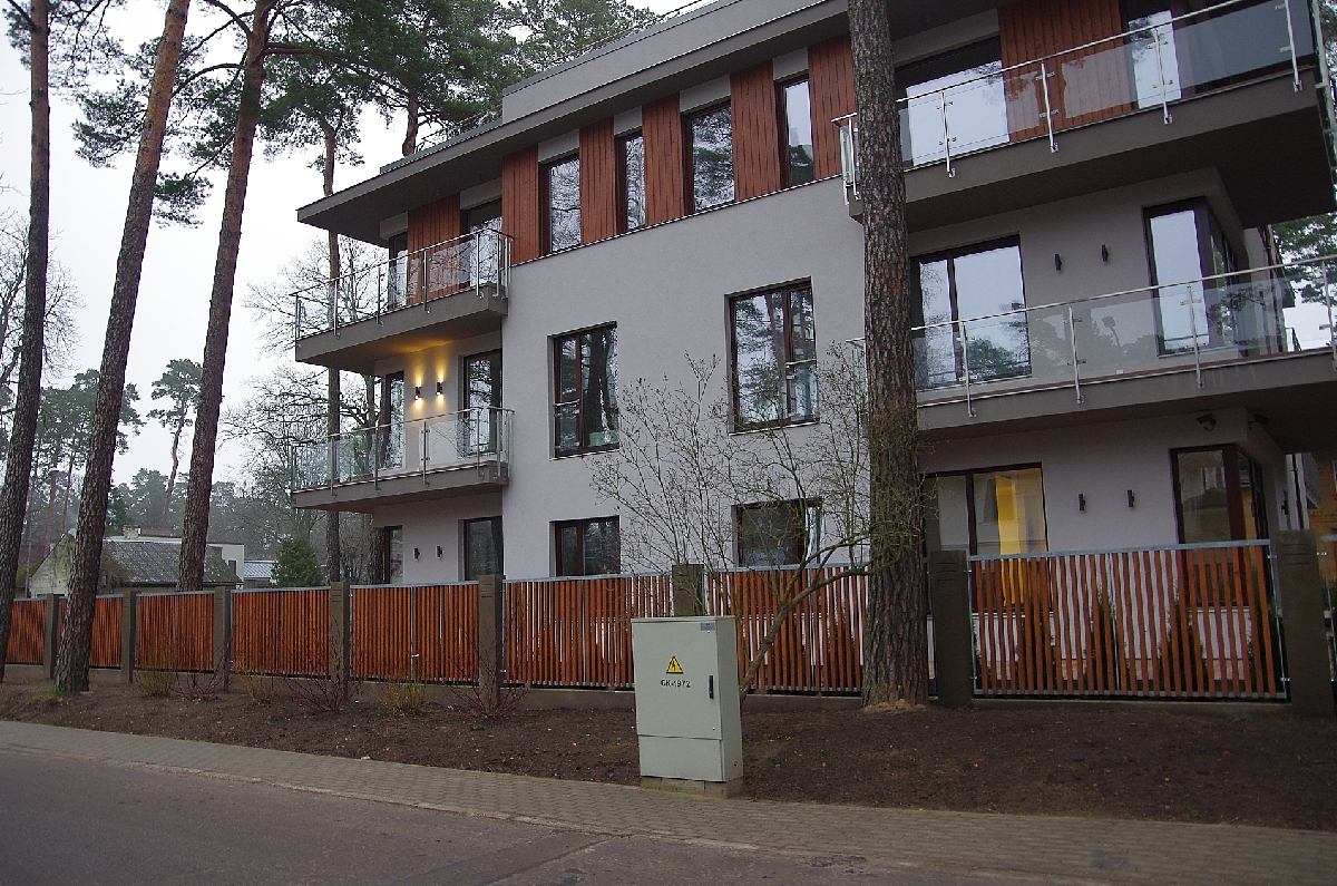 Dzīvojamās mājas Jūrmalā