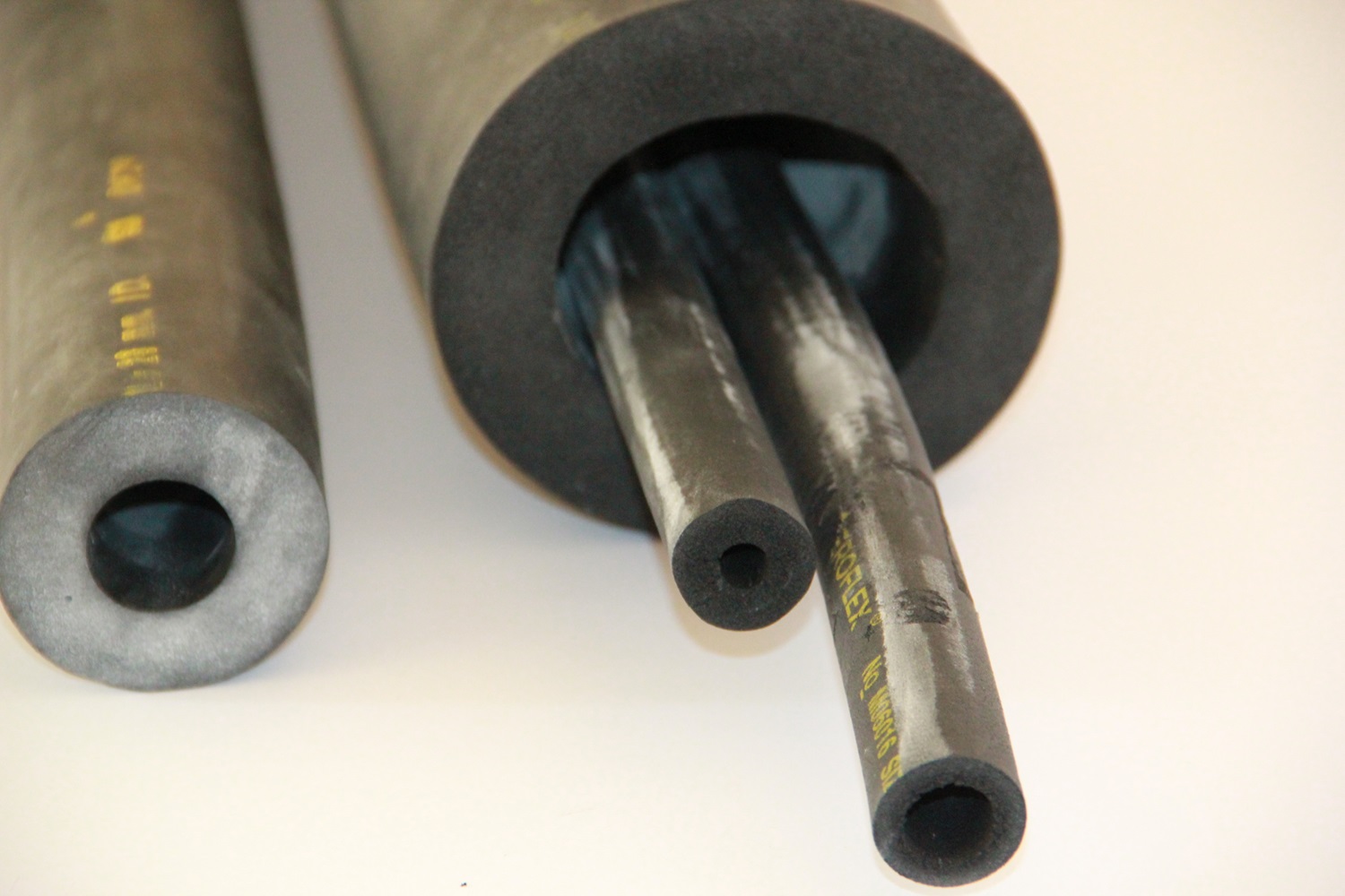 Cauruļu kvalitatīvā siltumizolācija AEROFLEX