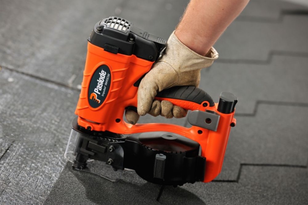 Paslode elektroinstrumentu, naglu tirdzniecība