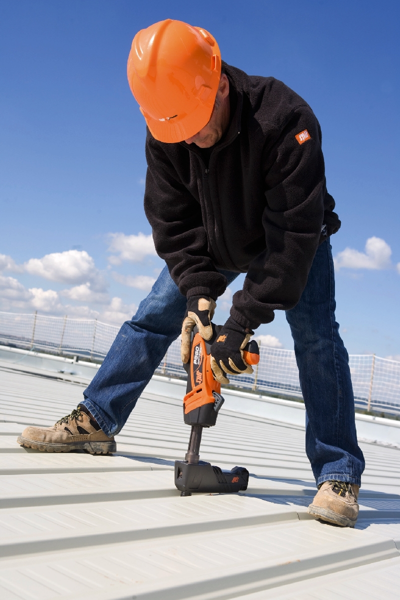 Rokas elektroinstrumenti