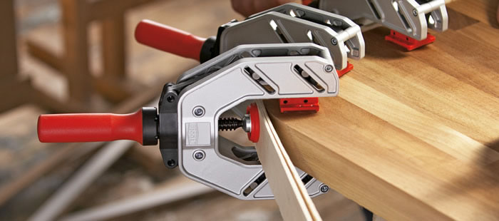 Kokapstrādes, metālapstrādes, būvniecības un servisu piederumu tirdzniecība