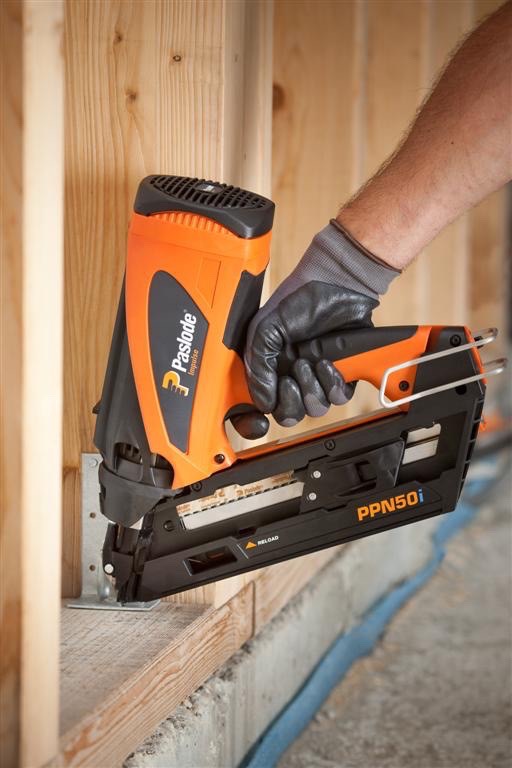 Kokapstrādes, metālapstrādes, būvniecības un servisu piederumu tirdzniecība